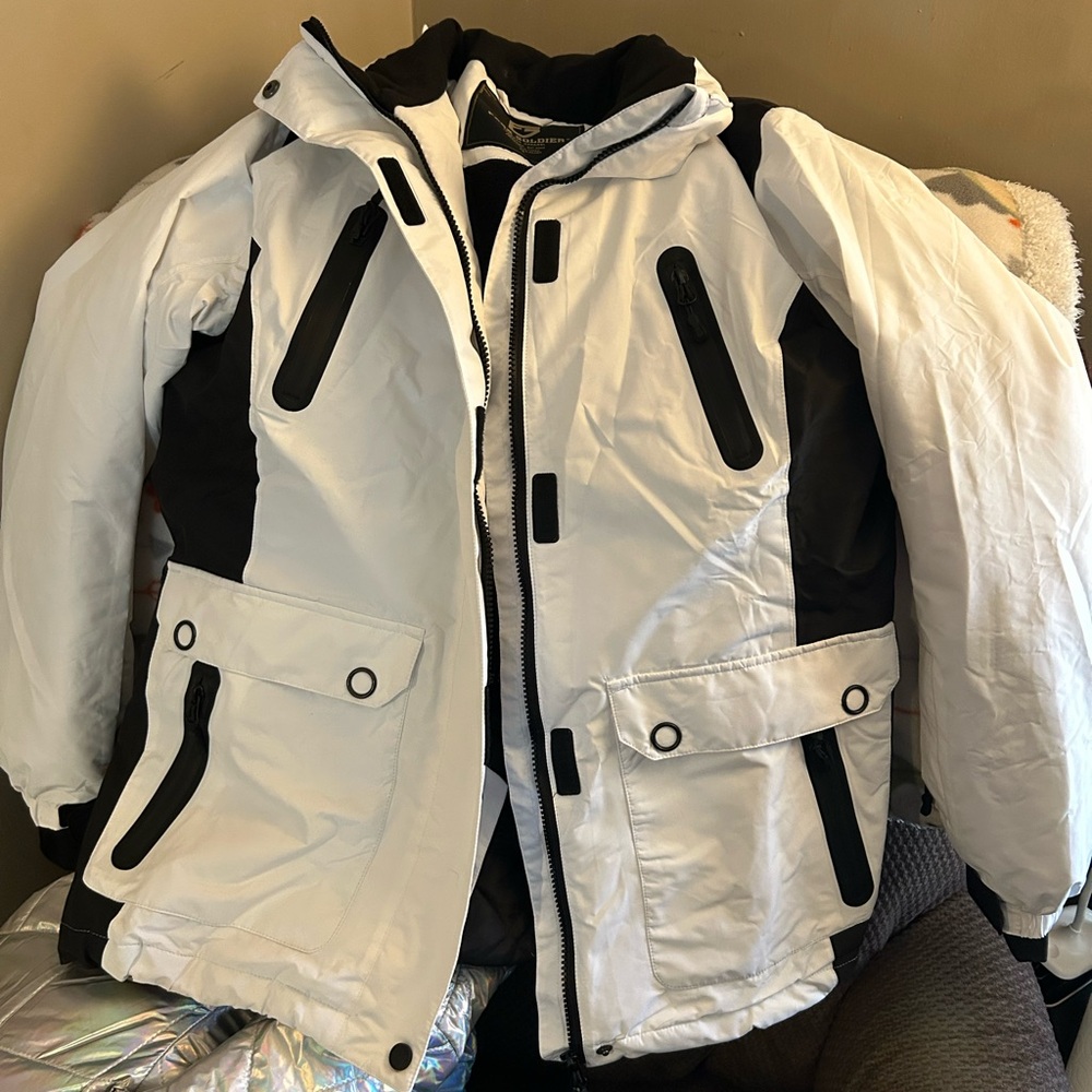 Women's White and Black Ski Jacket
